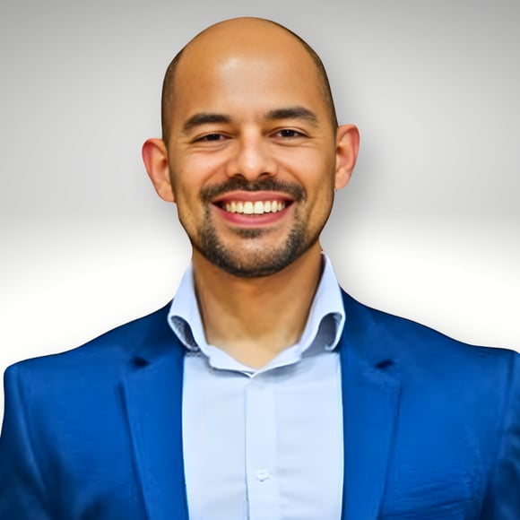 Dr. Byron Chaves (3)